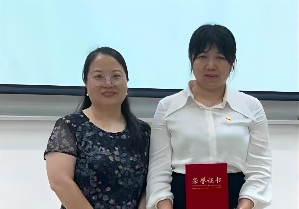 2E22ECCDFEE6E3A177F880C6FAB_B0460192_10677