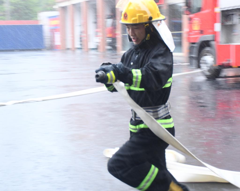 9BF4AB1340D67D7422842E91085_E3CAFCBA_1202E