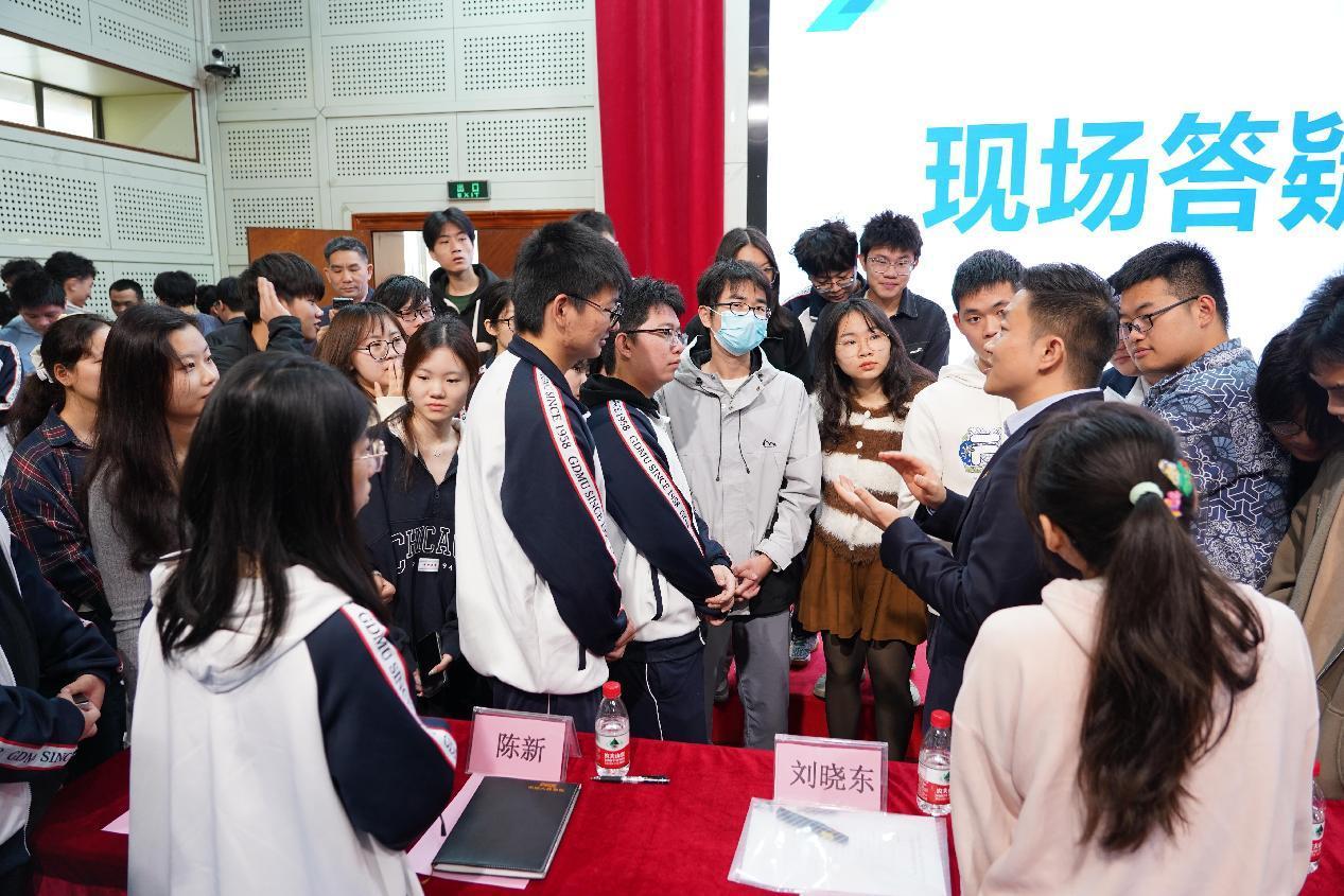 EA9ADE09D7246776B22706CACDA_45B9E600_2DE7E