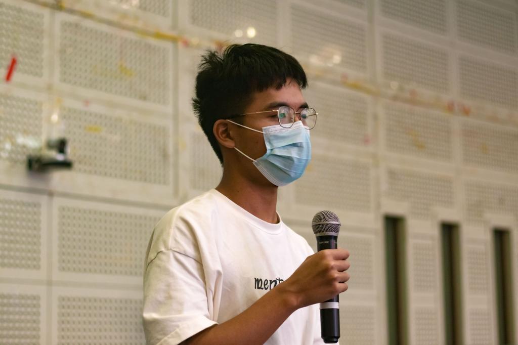 3A5DCE9A31DDF9A9761A1F1C1B3_FD54D422_E683