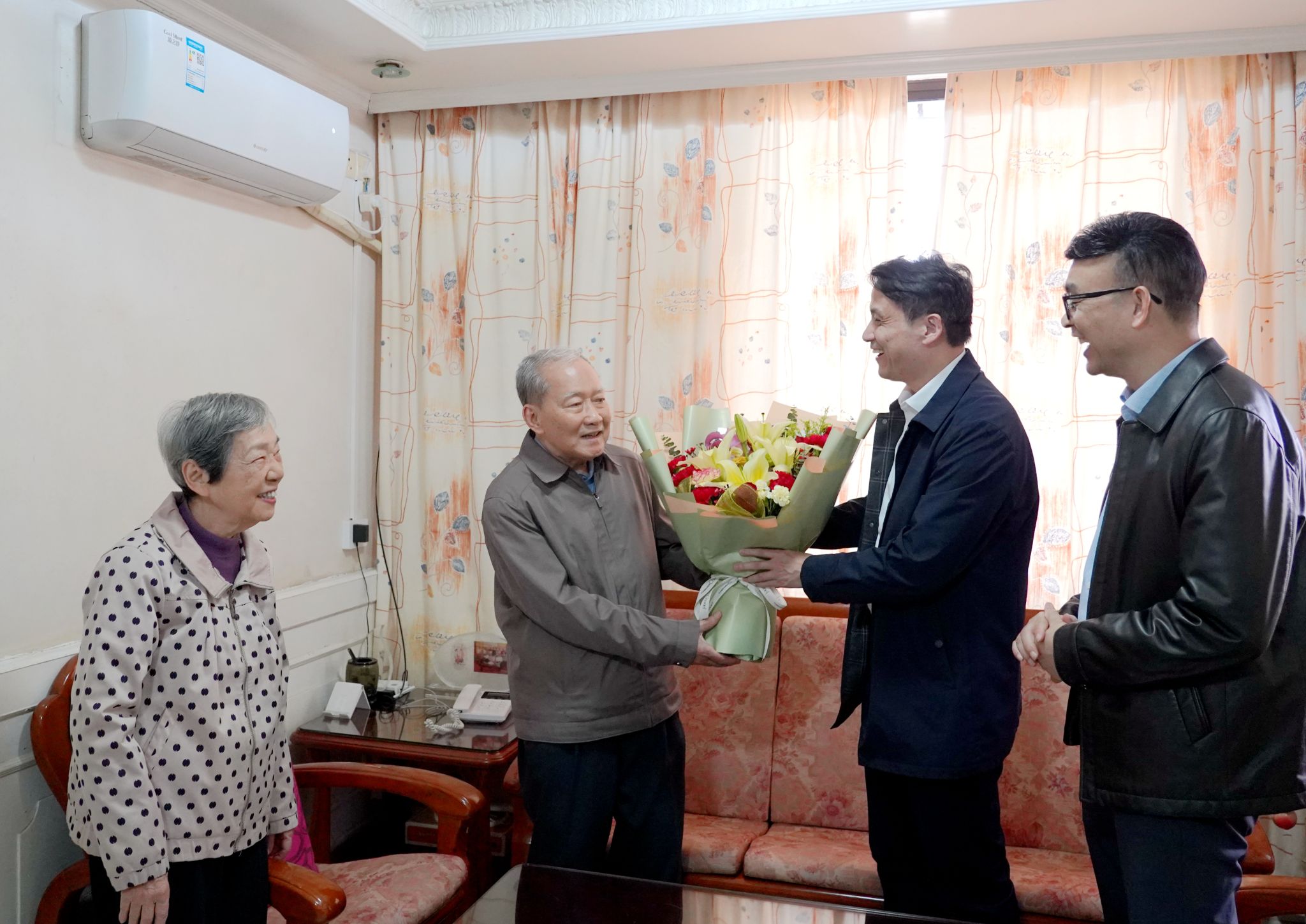 D44ABB02B06C7AE3DDB4252AC77_601B63A7_4FE86