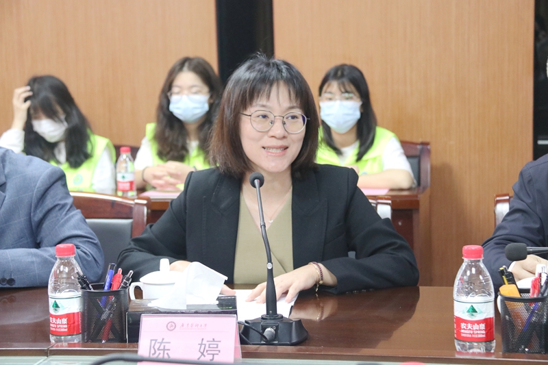 4670DF100CE4BA5E236BB9C8D87_5F575EE6_4D02D