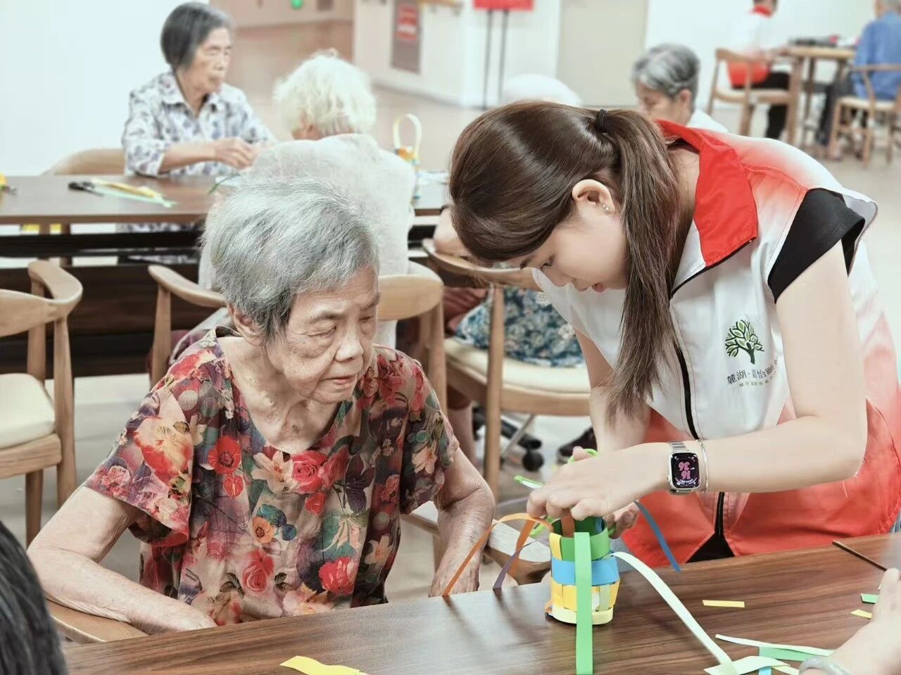 92211BA530FE821A0C9D2E73820_390CE3E7_2E7D8