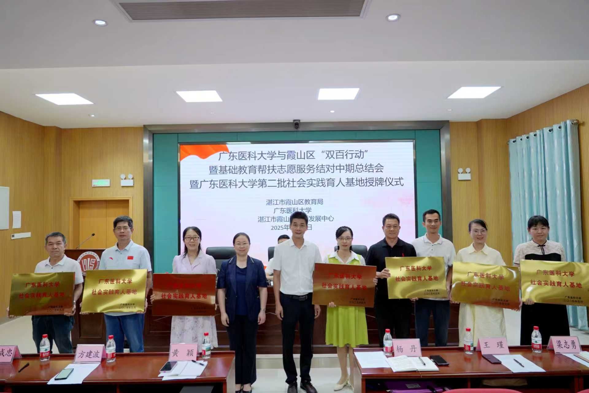 D6669047B0F3C7A032DE62FF03A_FDF6E3CF_34E18