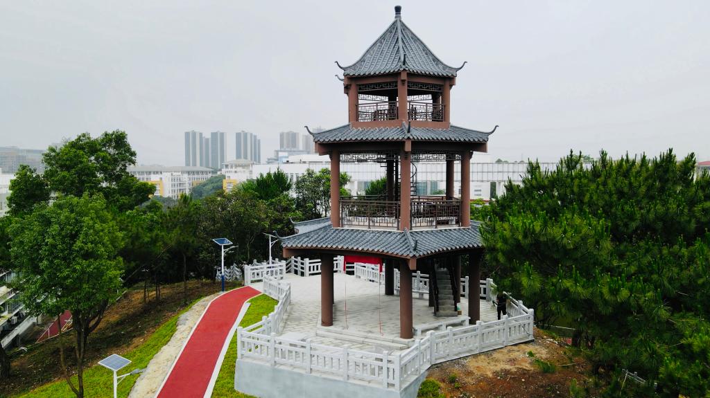 DFF9F81BCDE5425BC79CCE05D79_E2D01017_19B28 DFF9F81BCDE5425BC79CCE05D79_E2D01017_19B28