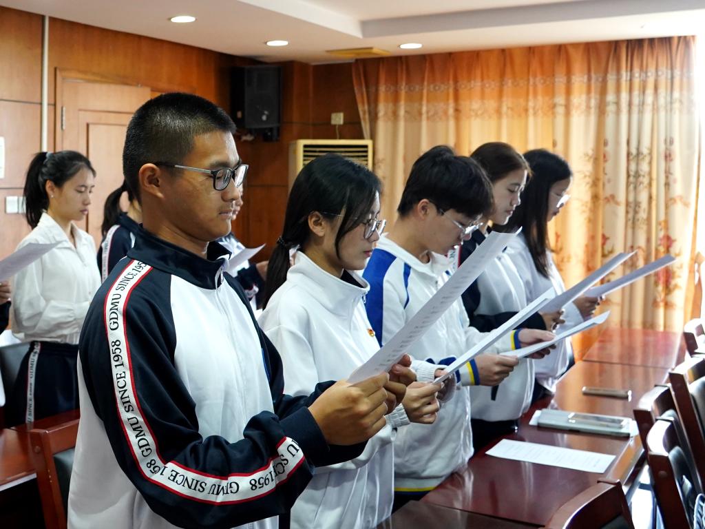 D4C7524AA2616FF4F64802AE9D0_4ABFA8C2_1B77C