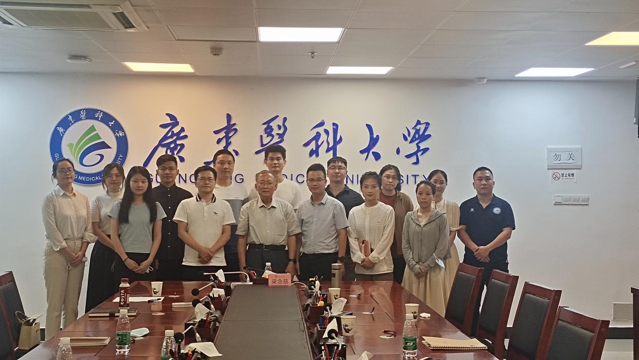 47647560E2E73D4A39155AED4F4_0EA80D2B_1D724