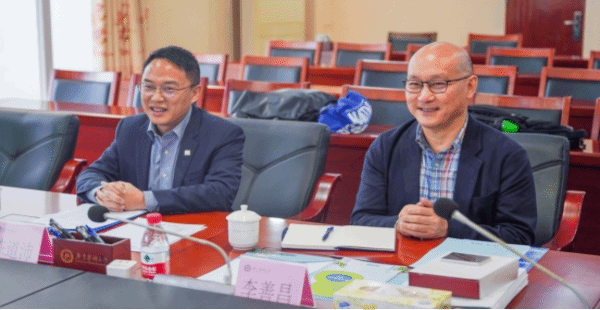 E012B1C7538851749648C7DF29C_065AEA78_22236