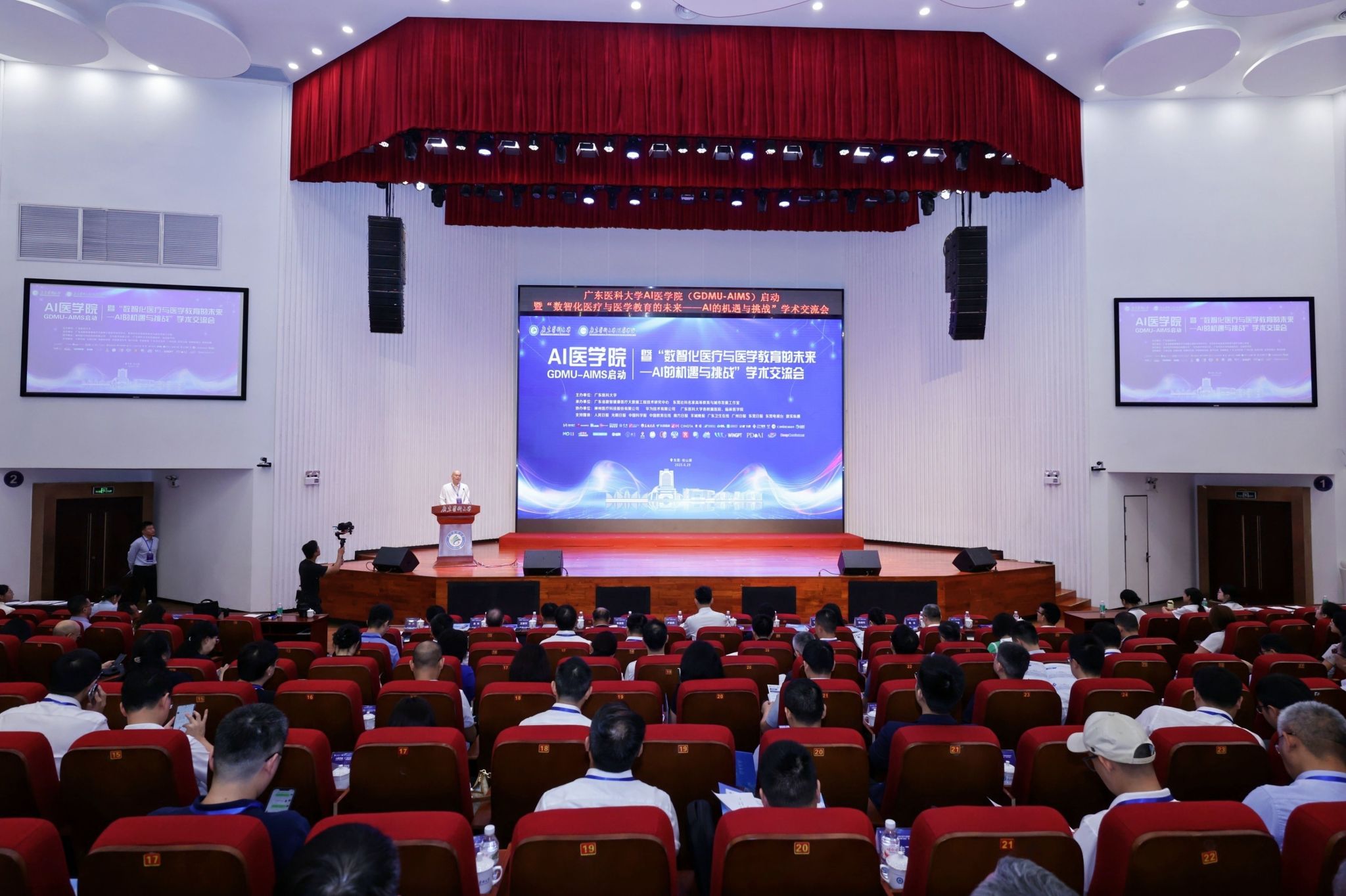 A6AEC33DD2719FB4F1EA89551C5_7A94BFA8_4C814