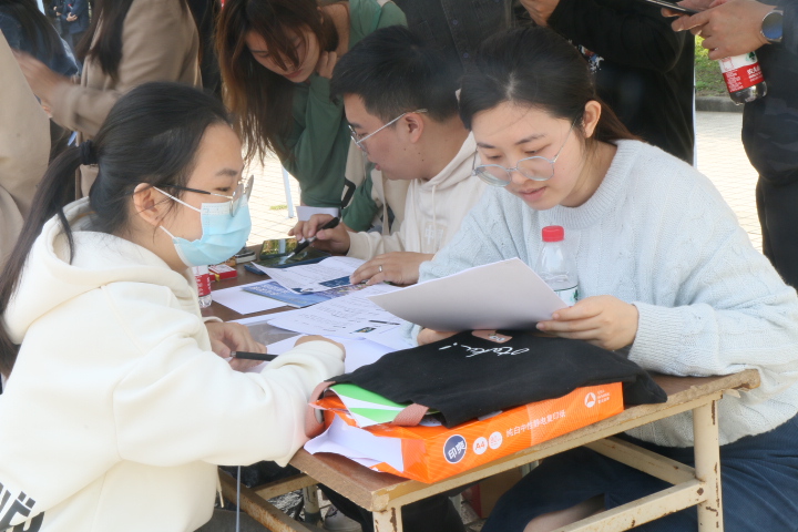 027E3A13A0D9FFC5055027A399B_15FAFA4C_3516B