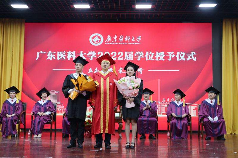 09335255B94E6E120D2A452CD80_8830A74B_9C76B