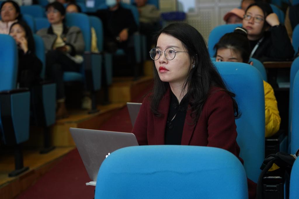 D34DF9F401D68990968F1EE2095_04A9C3E6_C990