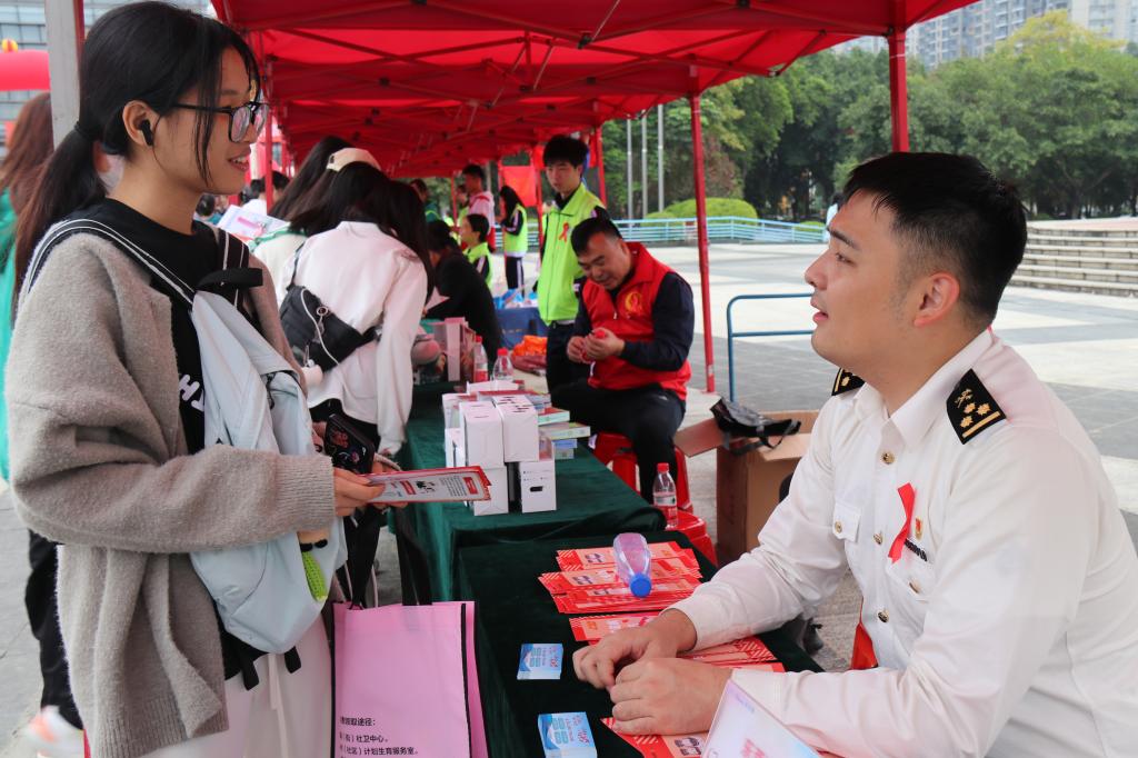 7DA910FEBA41A13D0FC477E5E8A_BAF229A7_1A1B1