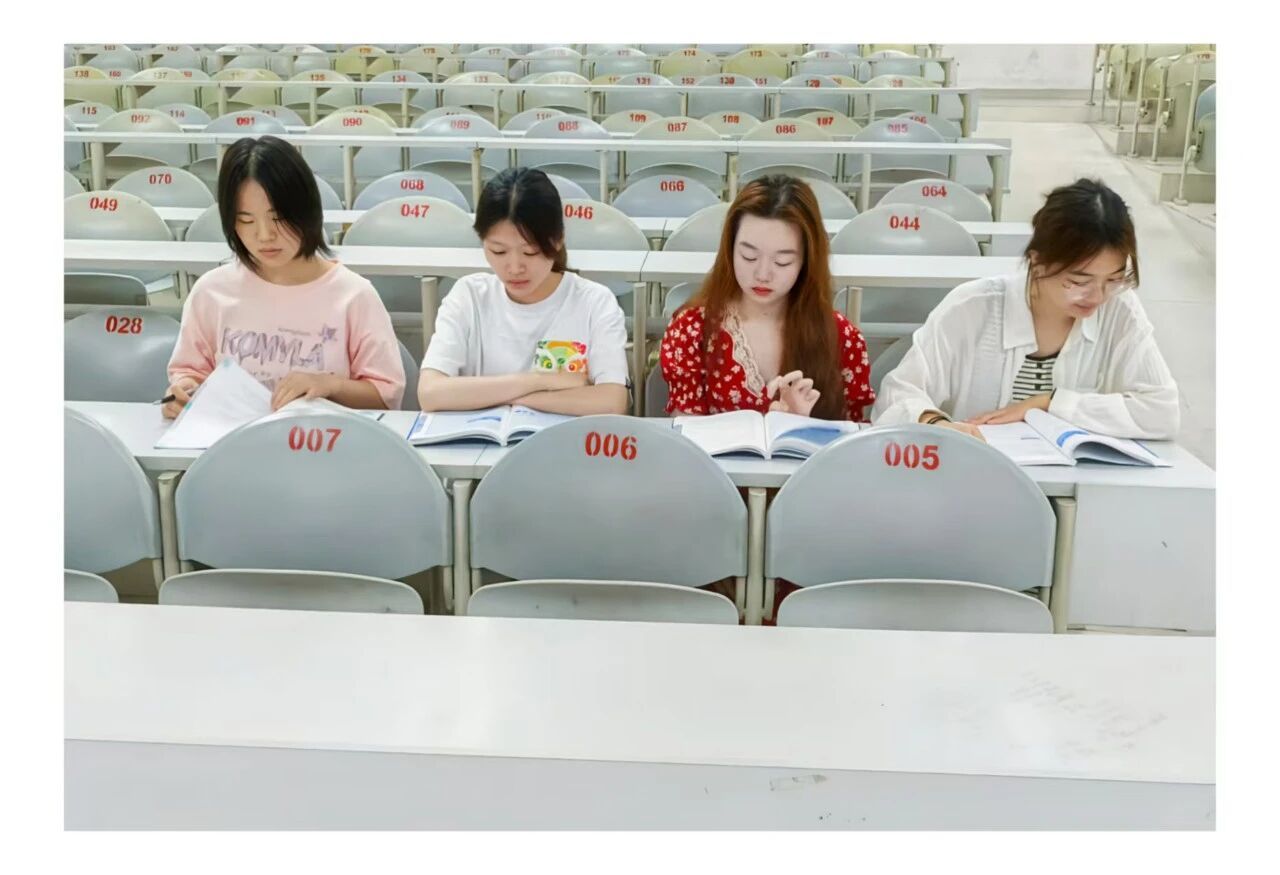 12D4D32BF6A8F92C5D9DD95B4A0_806B3B52_1A3B6