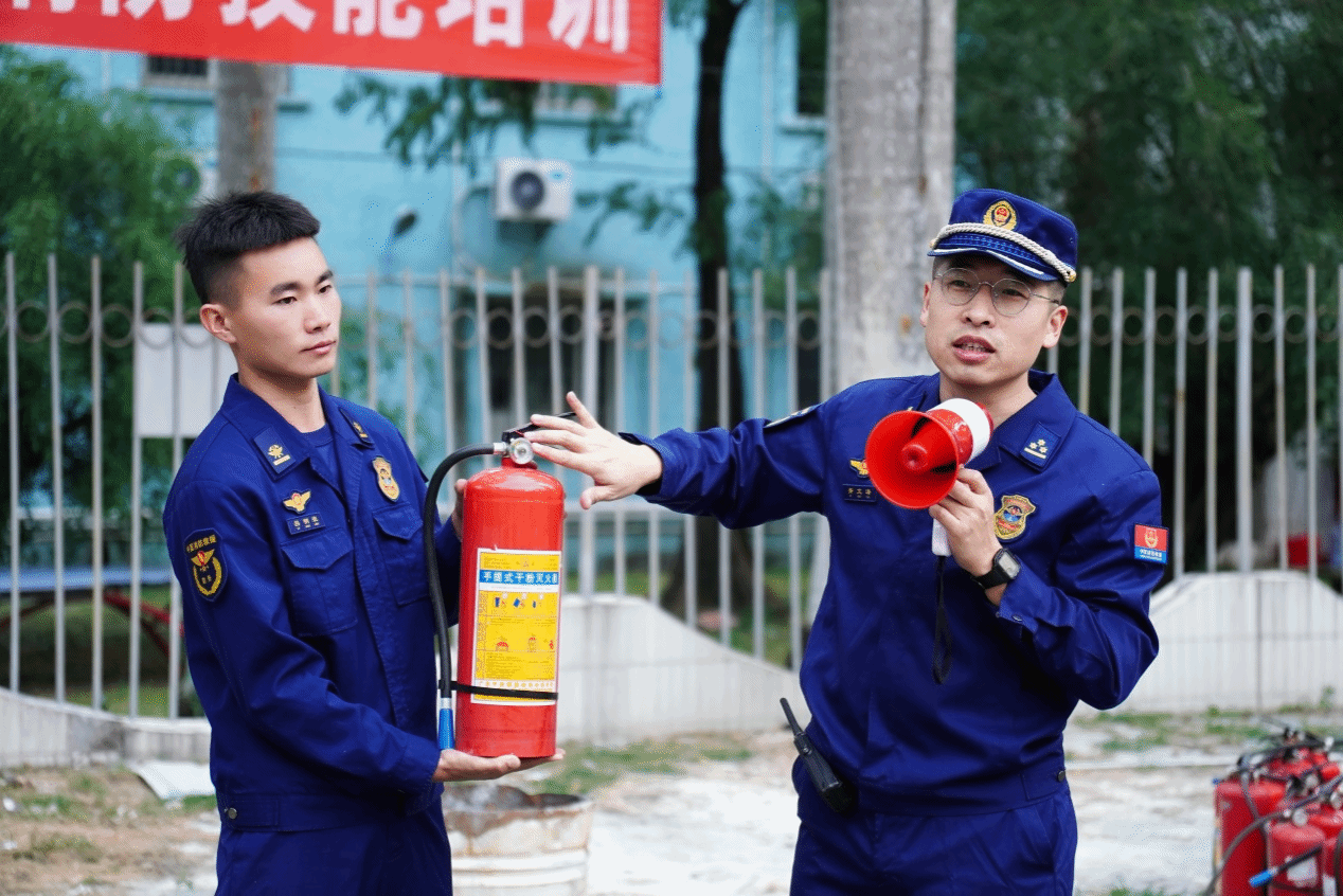 039DC32C5BC2CC28EEA49F197B9_AB578069_74ACC