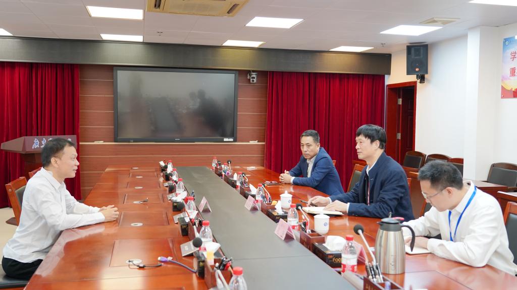 5164E1ED46BE56DFA149AE7F39D_8EF02619_12D05