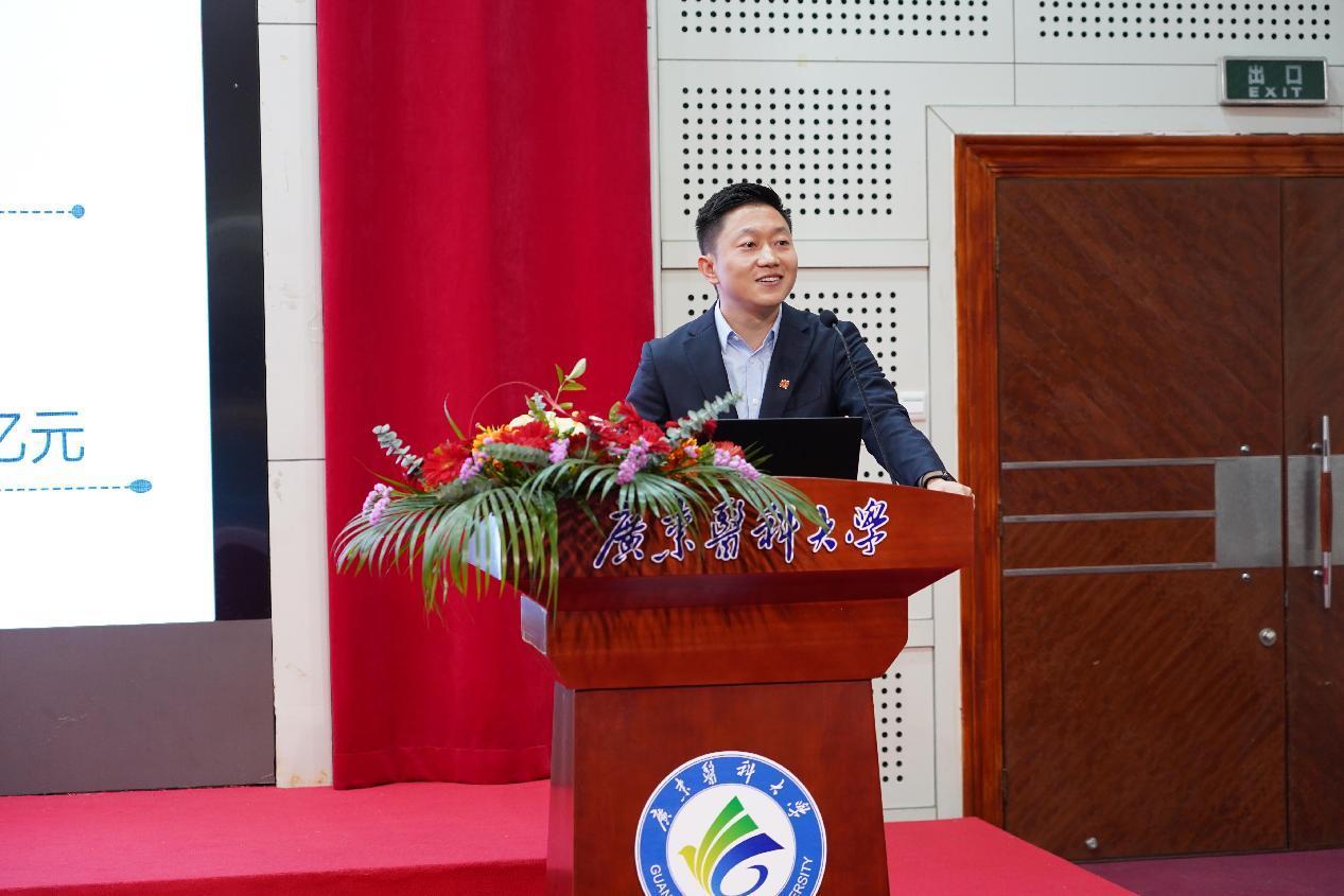 611D3FCDDB9C122E5918C56E2BB_73267781_1C011