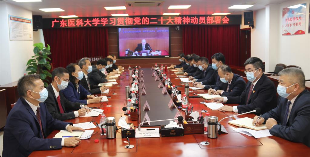 DAF38236555971EF31F7242CD00_927D87CA_14A37