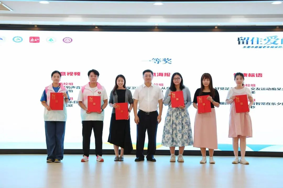 8E3A2DC73E038D5C845D189C611_332E6D67_8EA93