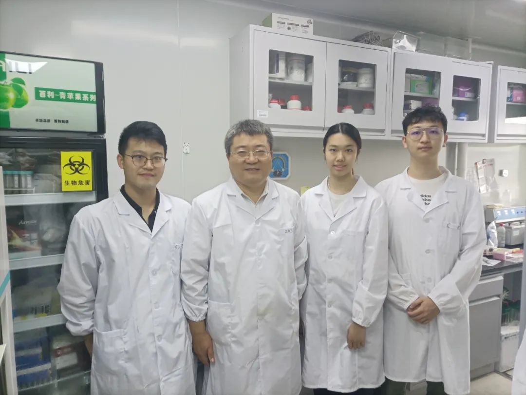 8EE4F2E738D3E0E6FC89E0A3819_AD54EC1F_15D98