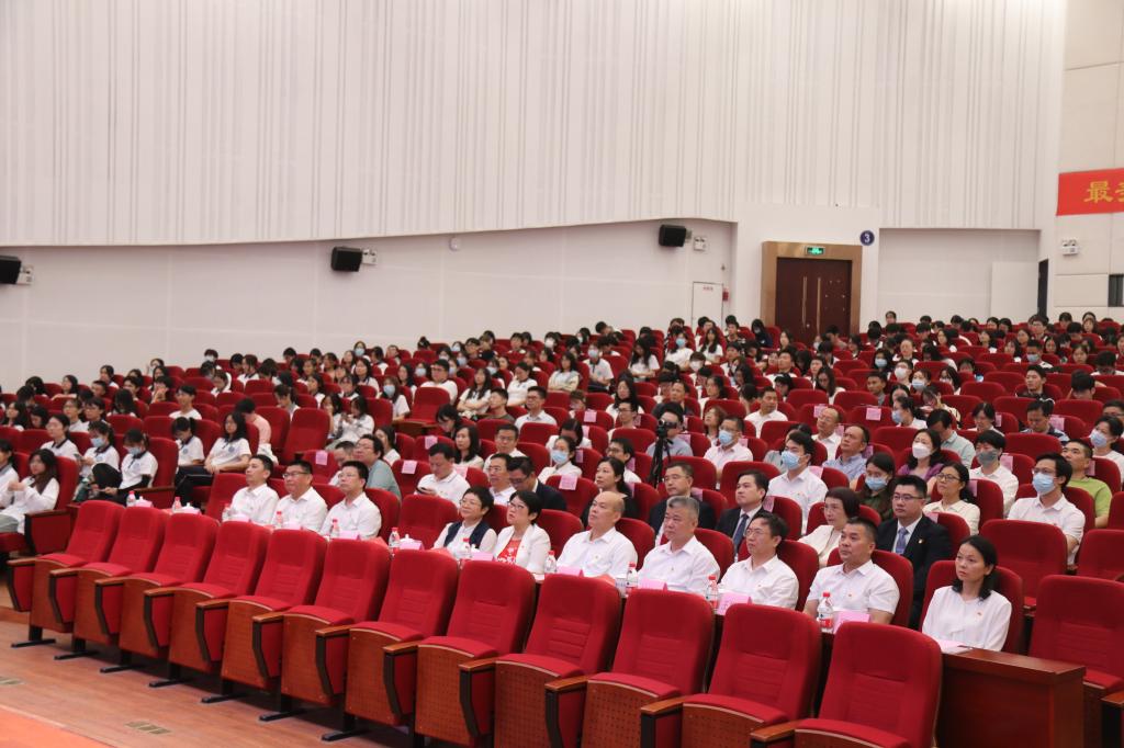 2191F371E1236295A6FFEED671C_9503B681_18532 2191F371E1236295A6FFEED671C_9503B681_18532