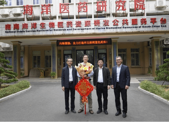 B1361902F04BFE0D1677970F964_EEE54F46_32ECD B1361902F04BFE0D1677970F964_EEE54F46_32ECD