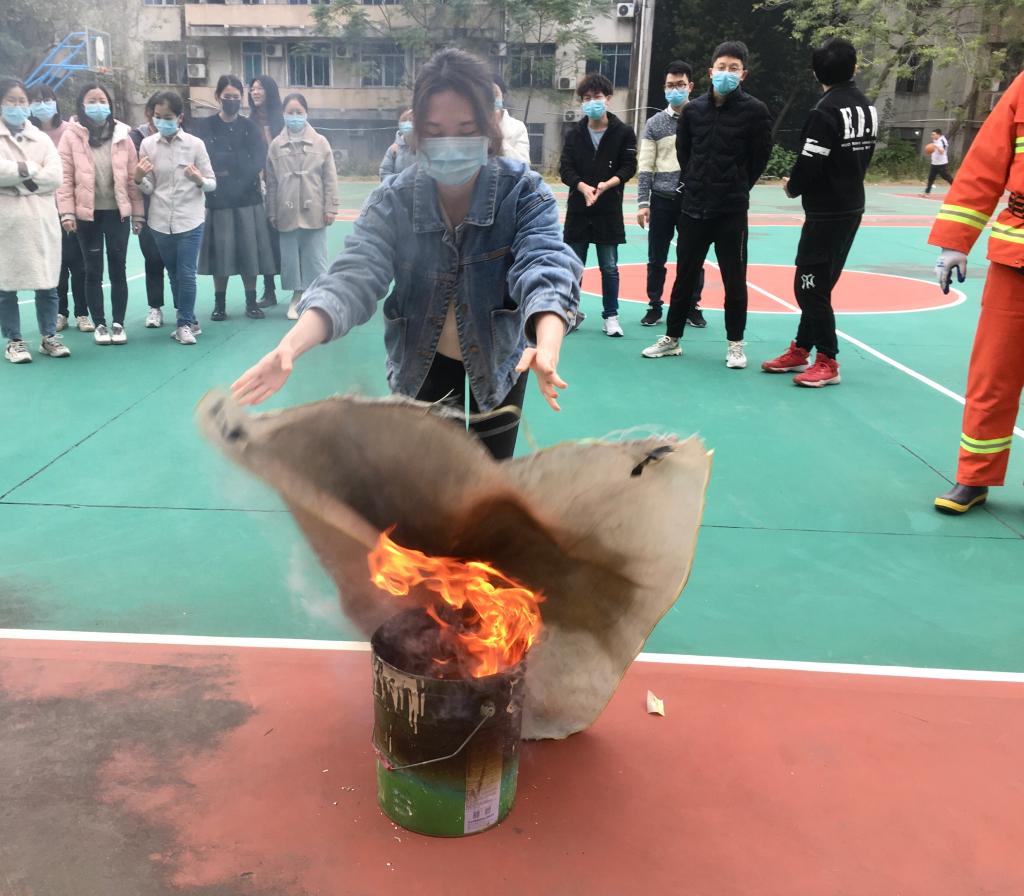 097FF85974071A84183EF8C8E08_B0FAD01B_1B5DB