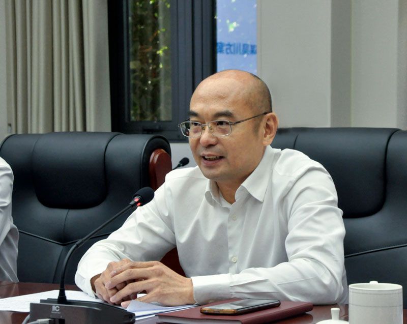 EDF8CCA24570FC2DED1FDC00BD5_5F5BA4B6_FA98