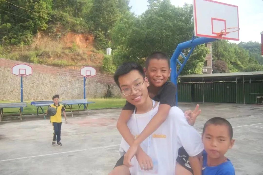 A6F0F976271DEBE3181392F2357_555AB684_18CAA