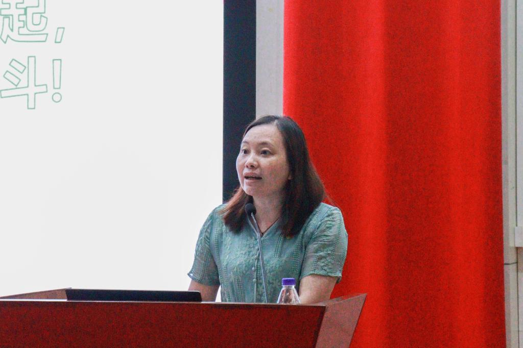 588D8805DE7E62DA1AAA100CBDC_D2F4130E_10D9D