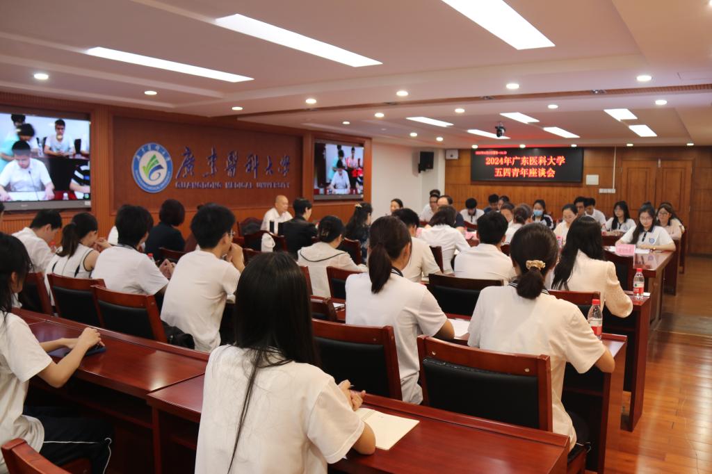 07F45CF33D1B530AD1625298E6E_EC6207C5_15639