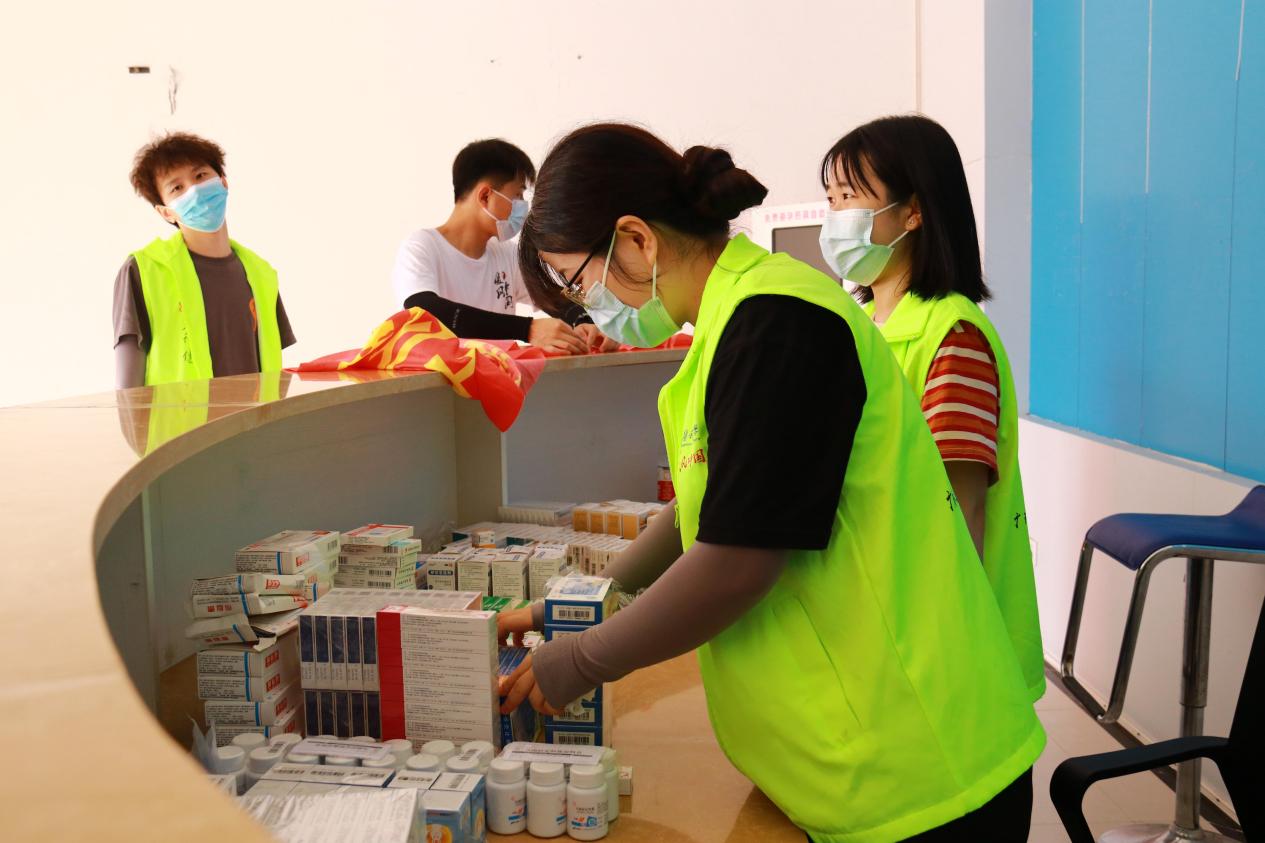 D2E1D1C57C5DEF14502B16B6D21_78B6F5E0_18808