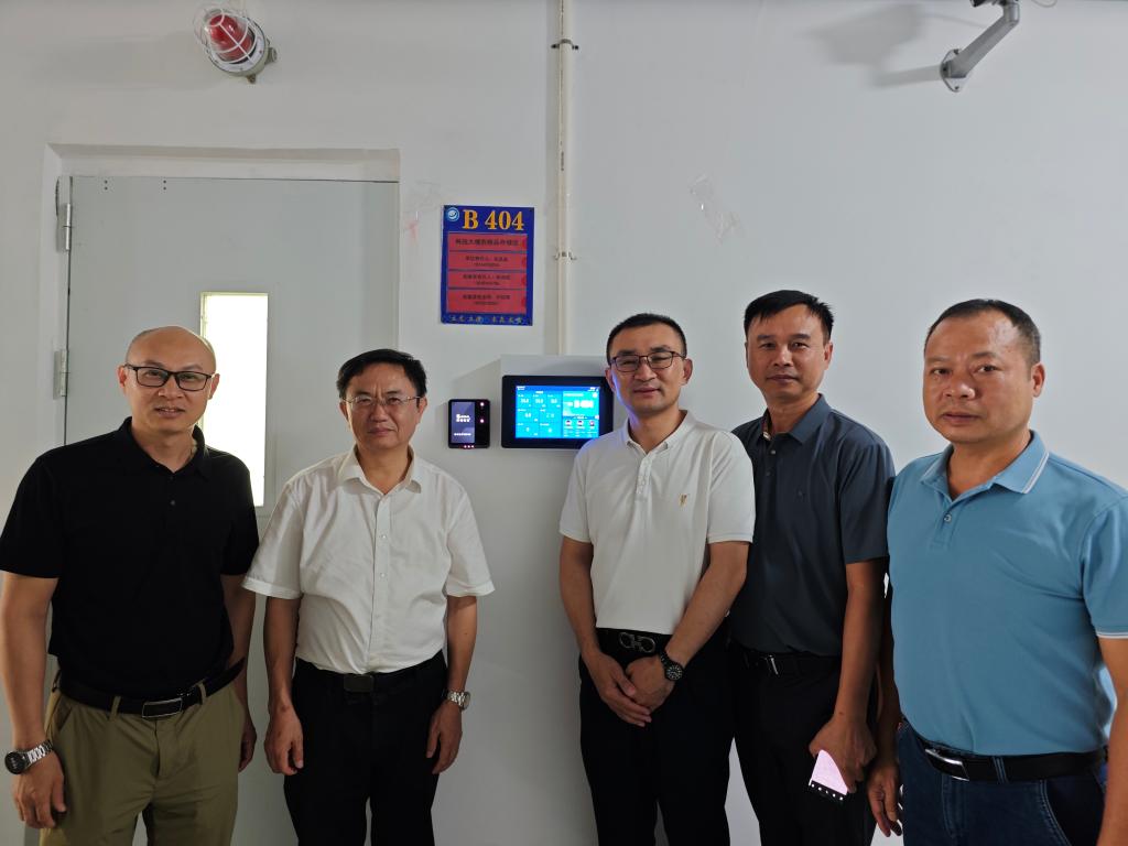 CA416C7FF6513870E02B77C1DF0_ED848D1B_F42E