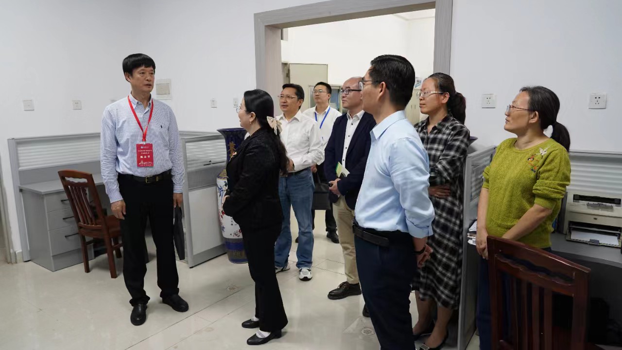 11FB609B9B7FE92EF51D32B62A7_9491A17C_25014