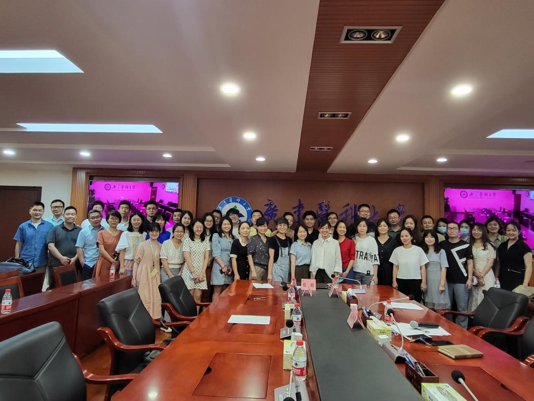 4F8B9B8C05FA74502BD055ADC2B_2A99124F_1B03C