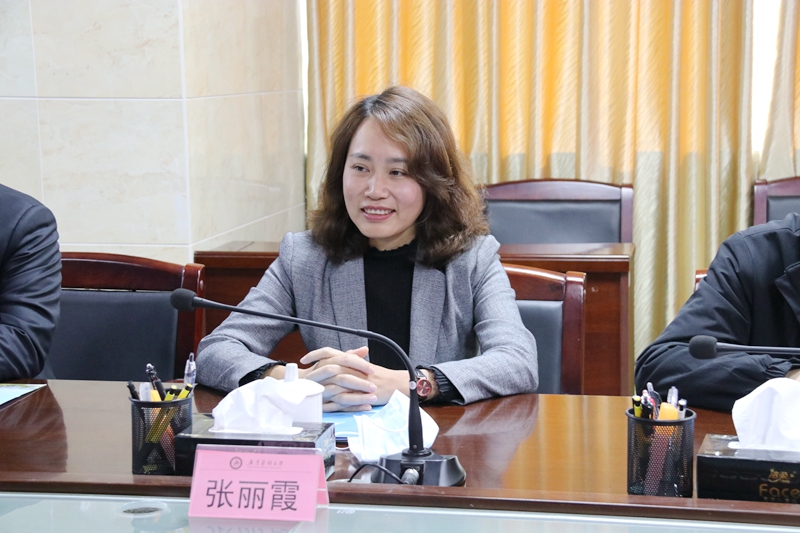 35DDC6969DDB715E3D98DAB6952_86B698CE_4F7B8