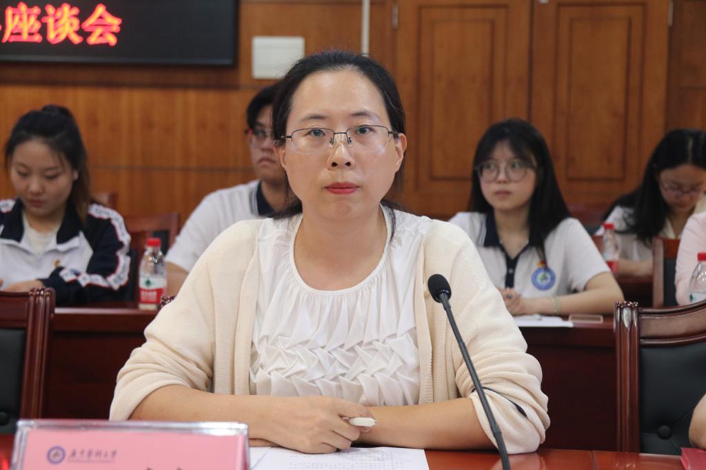 2D89D1B3319EB9F419142FCAC63_30F06590_111CB