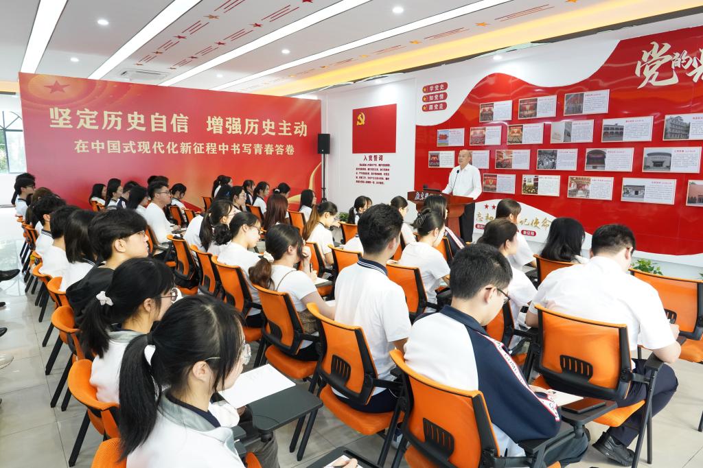 312DE4F5057F383DCFBC3B809EC_814CCE9A_20002