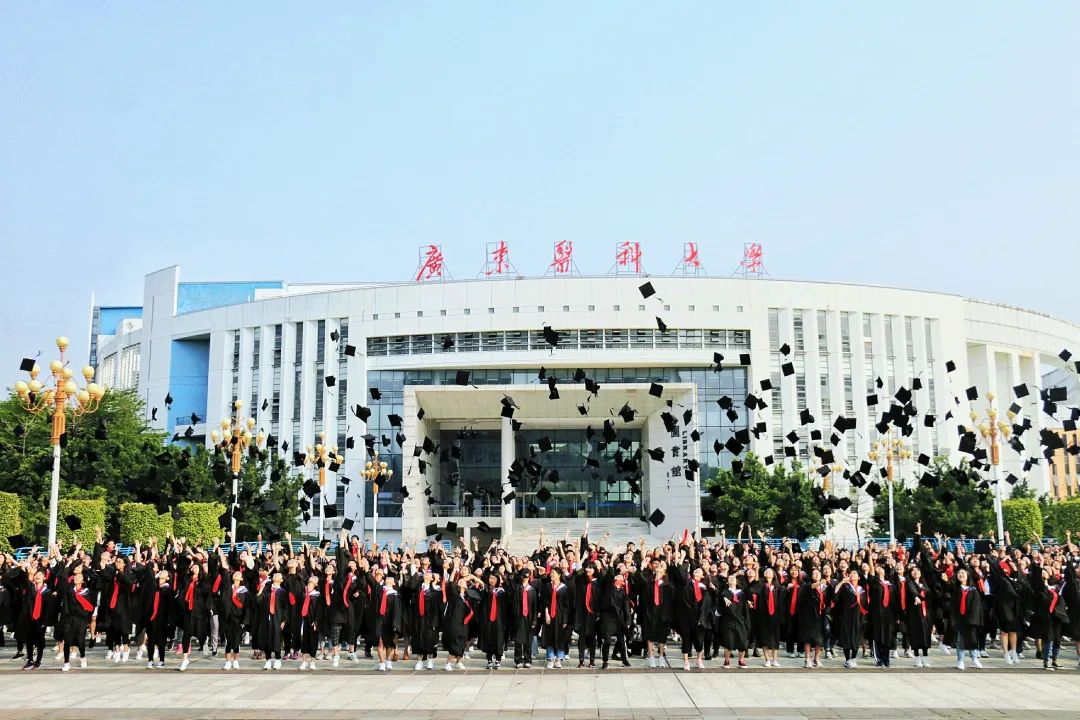 E6DA22ECDFB50EA817E07E1091F_7DEA63BD_24C1C