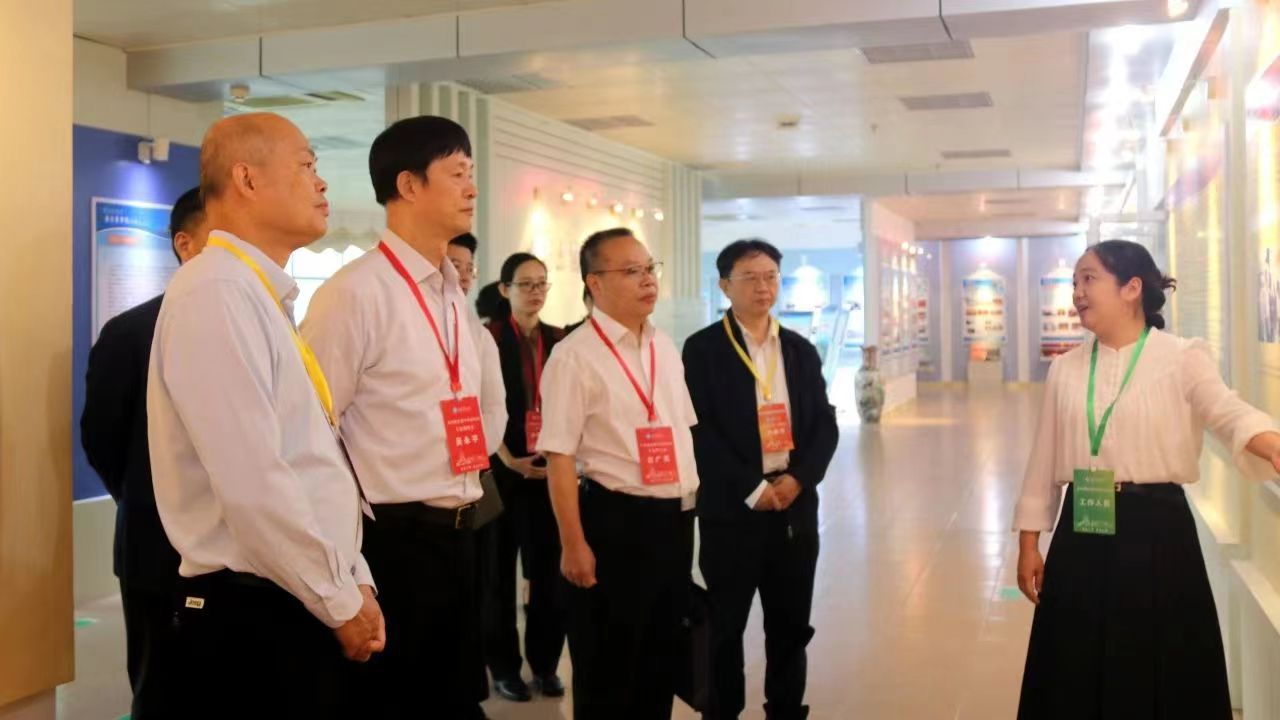 2AC41D071ECEC07FCC06B99FCDB_EE461614_1567F