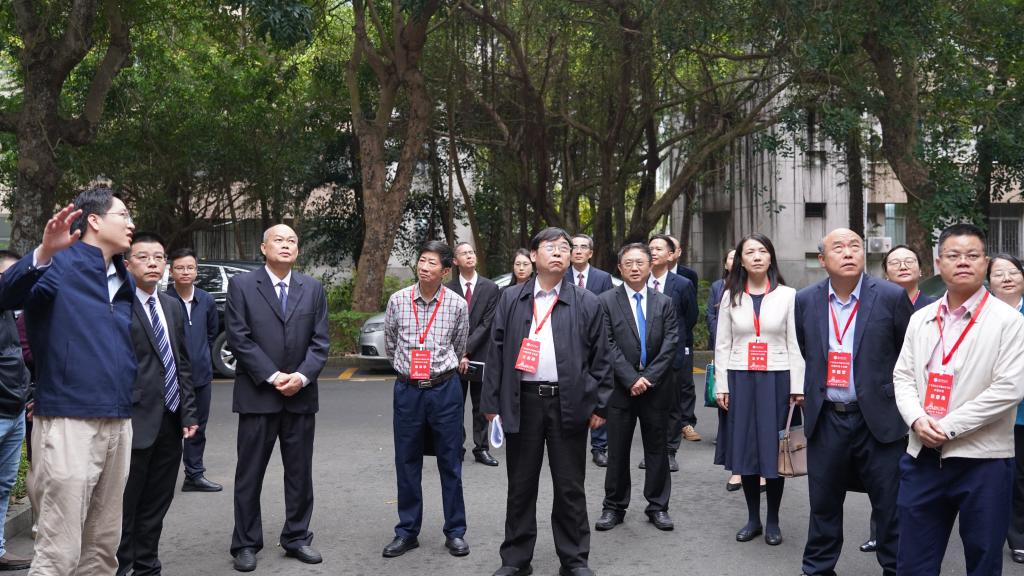 458F29CDBBFE7CB7A71F13BF20F_3191FBAD_1E3F6 458F29CDBBFE7CB7A71F13BF20F_3191FBAD_1E3F6