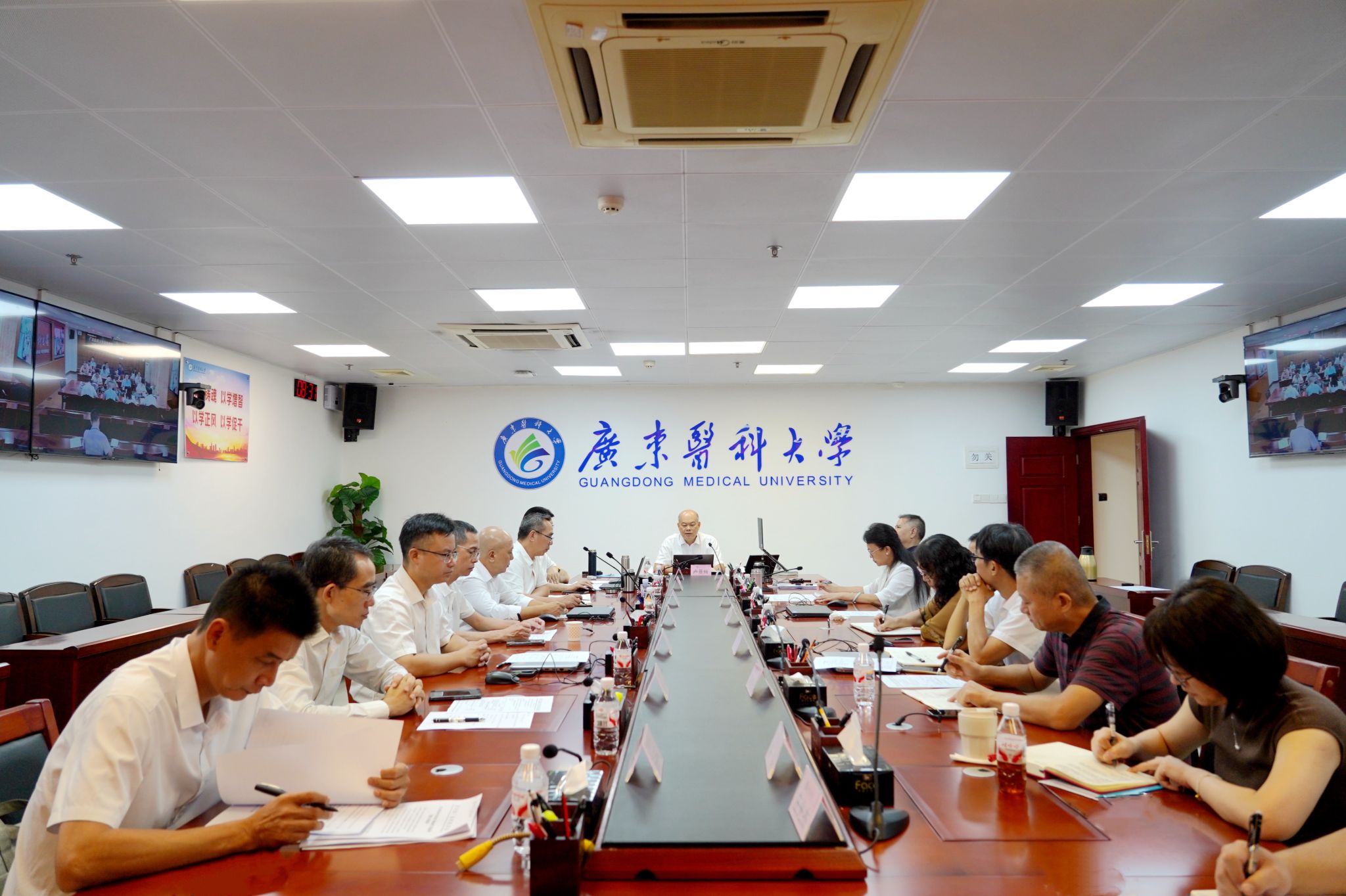 79AC6804FC3F9DAFB4BD3037858_D8D1030C_475D5