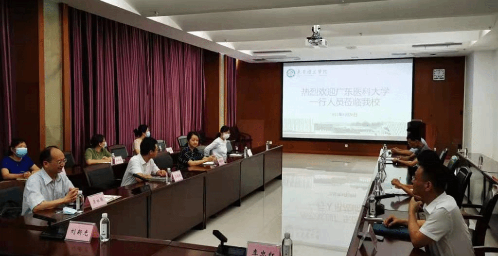 E5BB0CB477E24581680096E75D2_05489DE6_10733