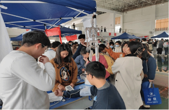 0C462903BD6AE6898D40C689600_531F3360_2A4BD