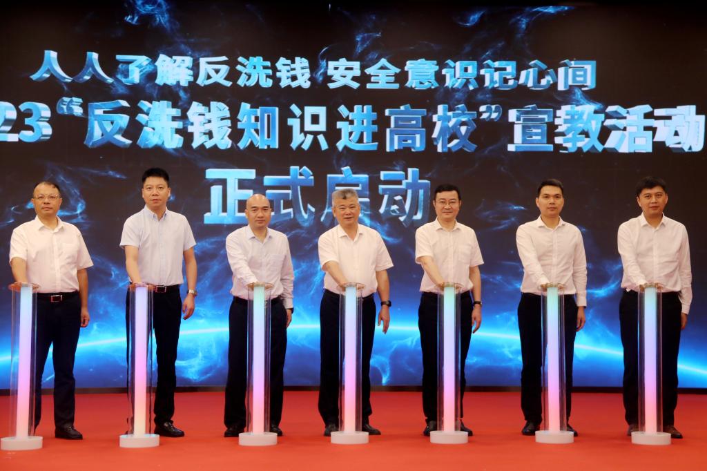 26DEF505A4556B39527074FBA2A_F1A16095_18DC3