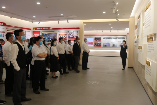 C1EA415CE5F440FDCC84BB12B8D_5CDC26E5_C7B4A