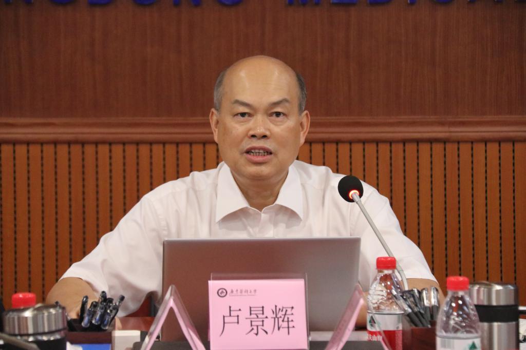 052548A9BCCDD050B315B635AA9_A97F7F7D_10E14