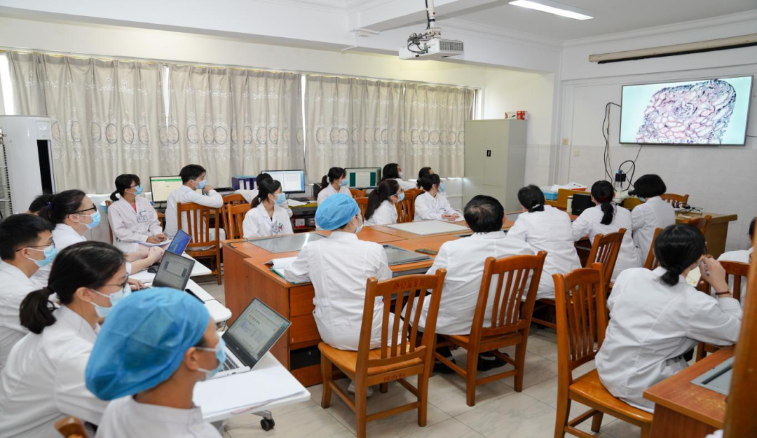 F0C9CA09A00D52F339A1D338C18_ECC2D511_C4D05