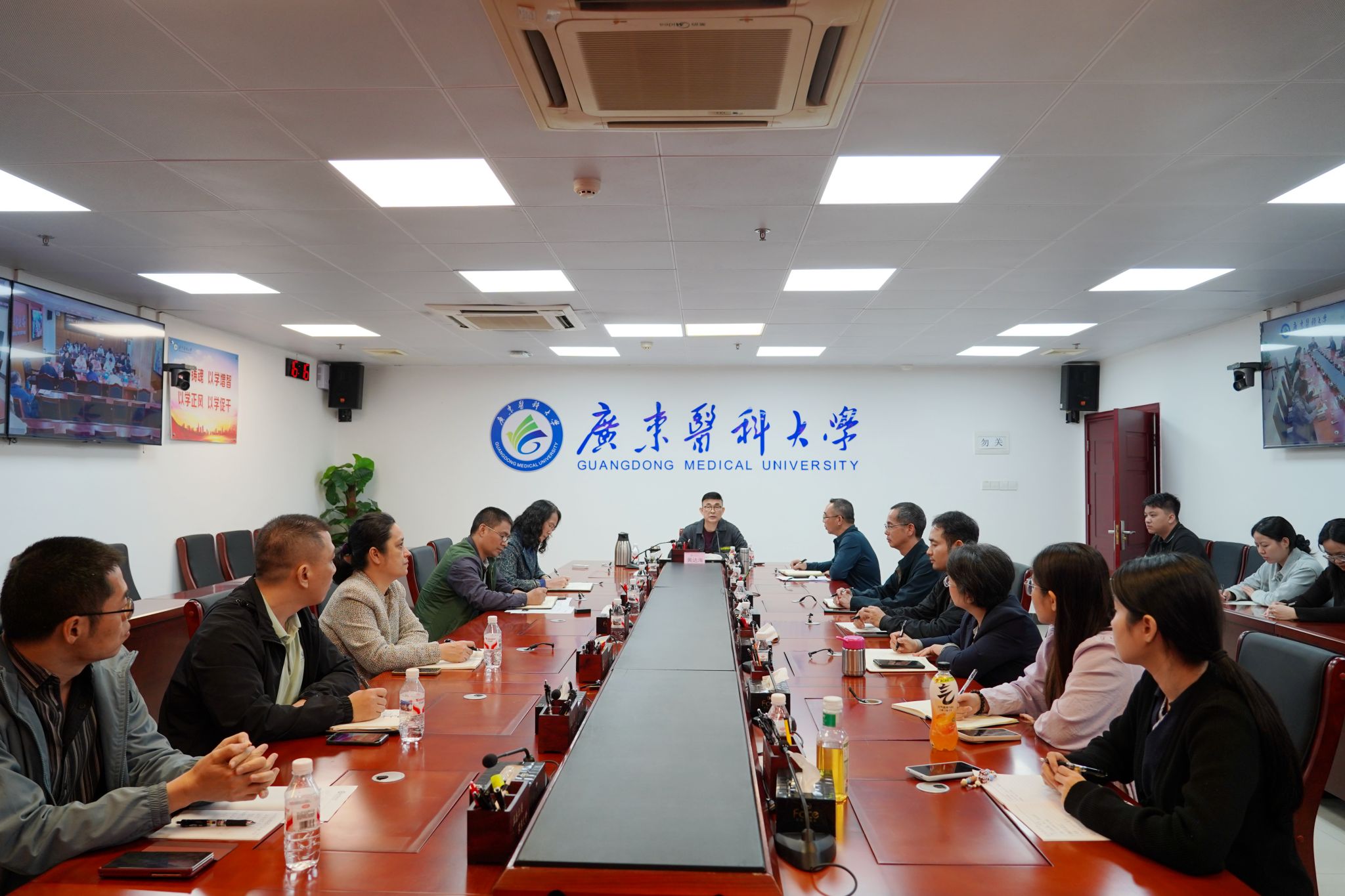 983D67E4498D0140CDB82355ADD_5683D826_4C364