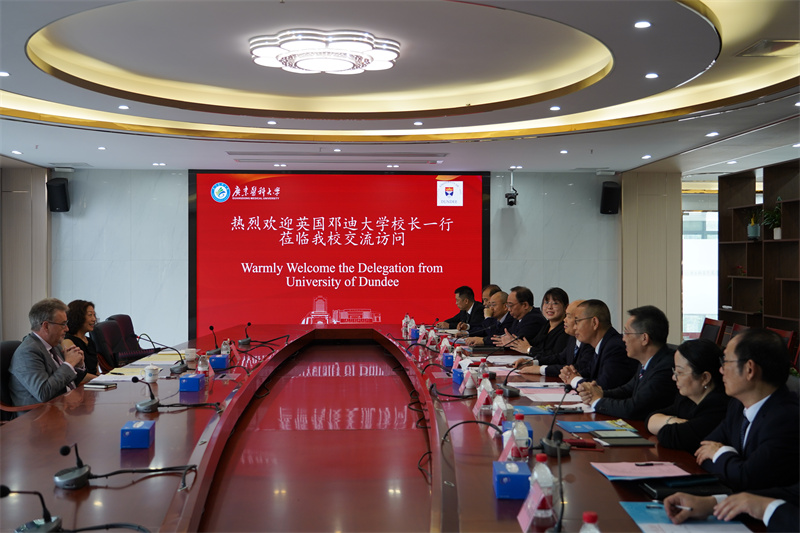 00593FDE369046618362AA65CA3_44A506D2_3AB4C